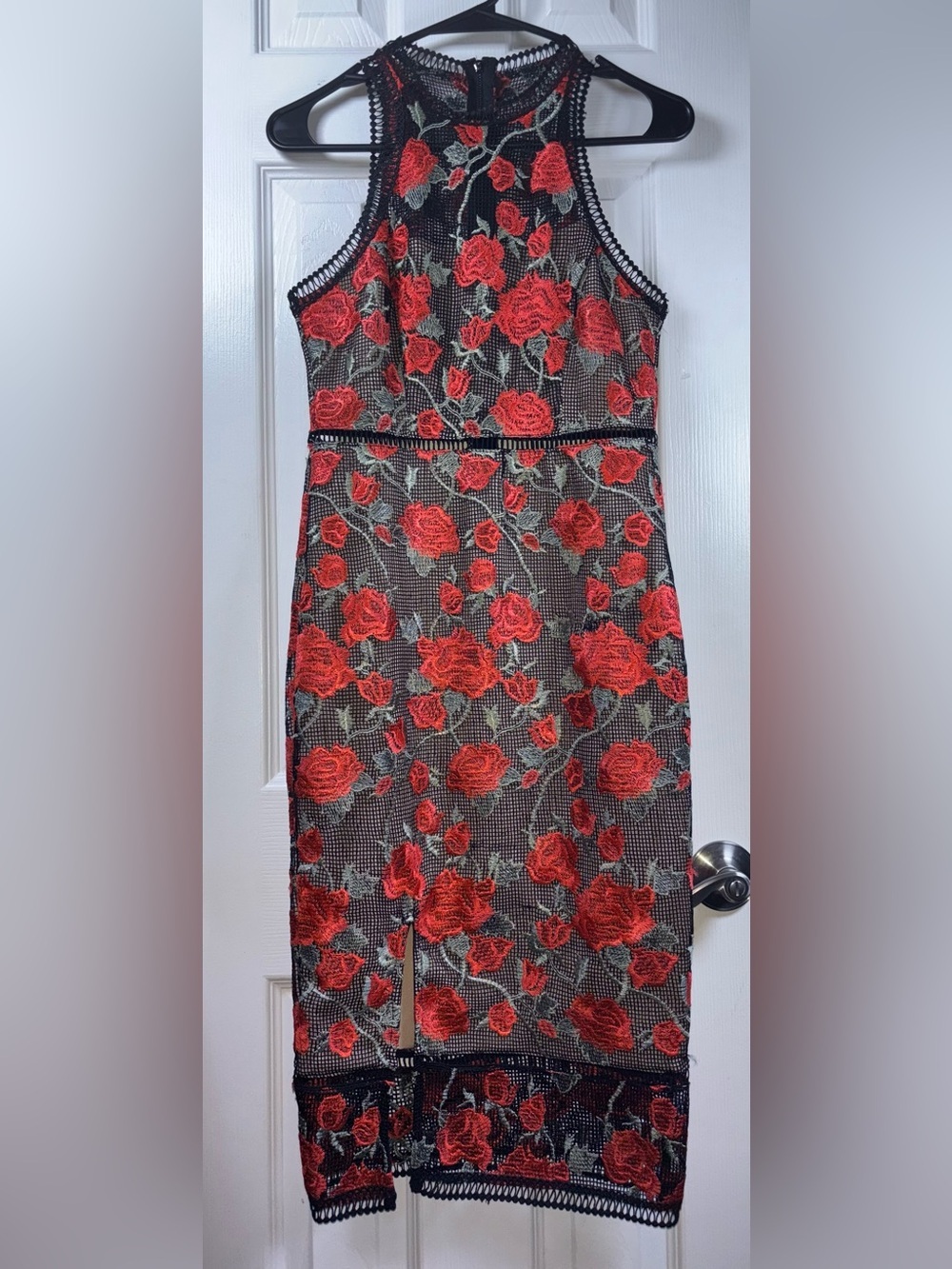Gianni Bini Red Rose Embroidered Mesh Midi Dress - Picture 3 of 13